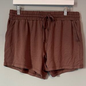 Bobeau Brown Women's Casual Shorts, L